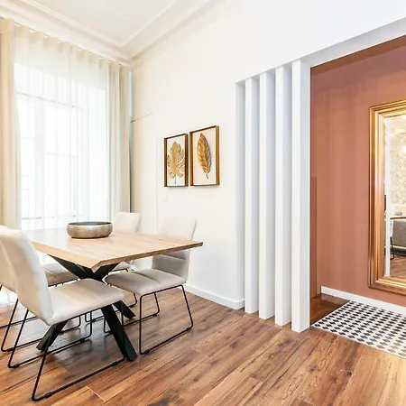Chic 2br In Historic Alfama | Heart Of Culture By Lisbeyond Апартаменты