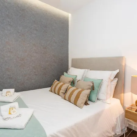 Lively 2-bedroom In Iconic Alfama By Lisbeyond Διαμέρισμα *